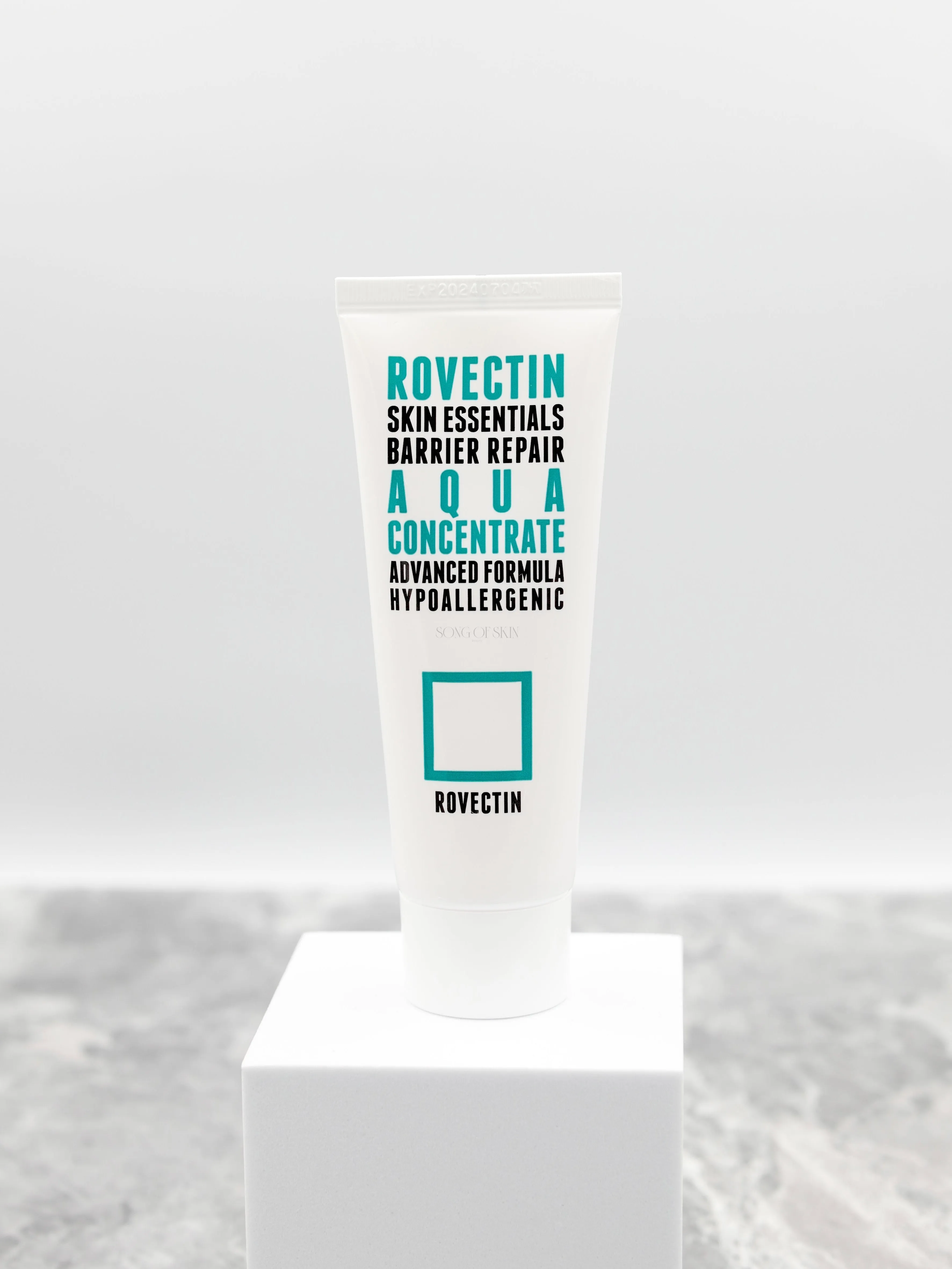 Rovectin Skin Essentials Barrier Repair Aqua Concentrate